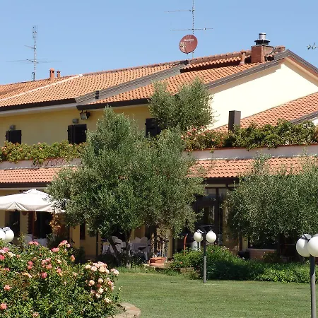 Fattoria Belvedere * Белларія-Іджеа-Марина